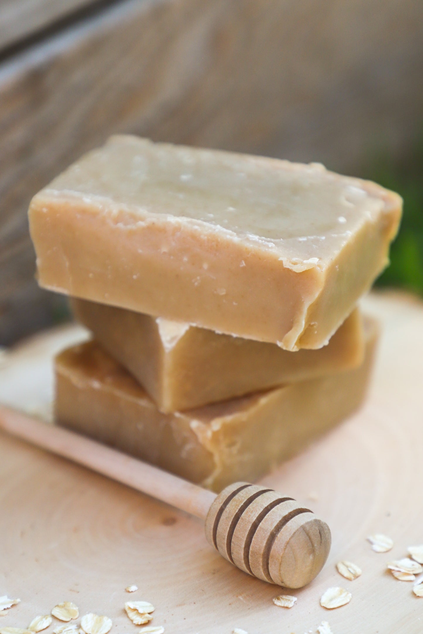 Goat Milk, Cinnamon, Oats, & Honey